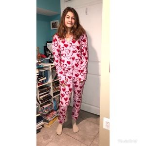 VALENTINES DAY ONESIE💕💖💘